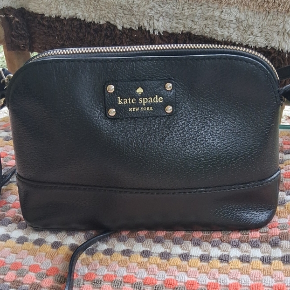 Kate Spade Purse - Picture 1 of 6